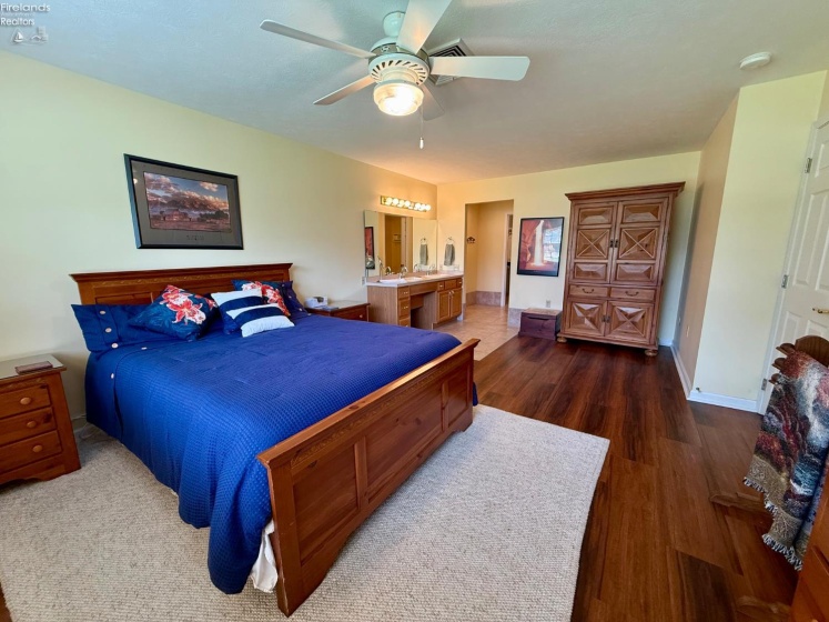 107 Parsons Street, Norwalk, 44857, 2 Bedroom Bedrooms, ,2 BathroomBathrooms,Residential,For Sale,Parsons,20263795