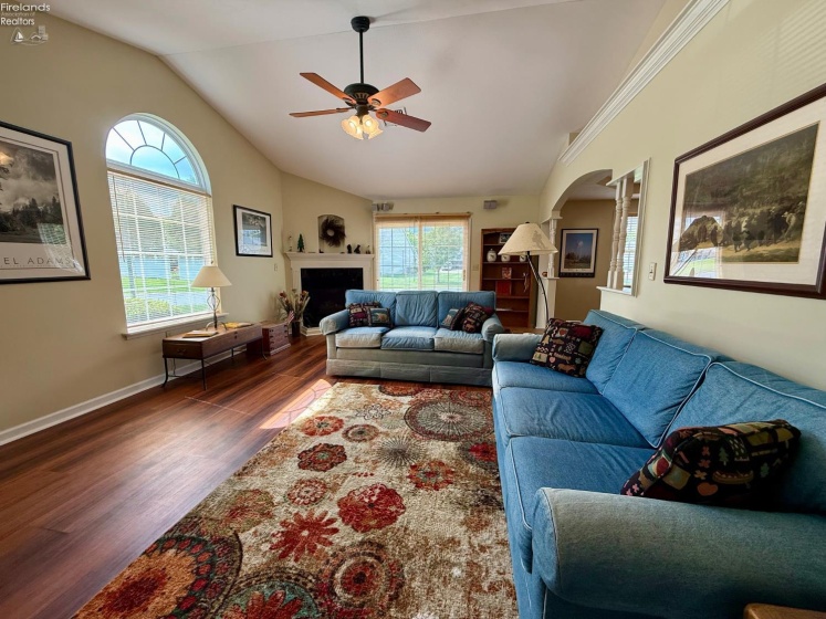107 Parsons Street, Norwalk, 44857, 2 Bedroom Bedrooms, ,2 BathroomBathrooms,Residential,For Sale,Parsons,20263795