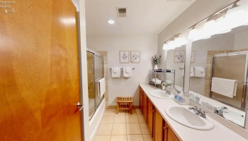 401 shoreline, Sandusky, 44870, 2 Bedroom Bedrooms, ,2 BathroomBathrooms,Residential,For Sale,shoreline,20263804