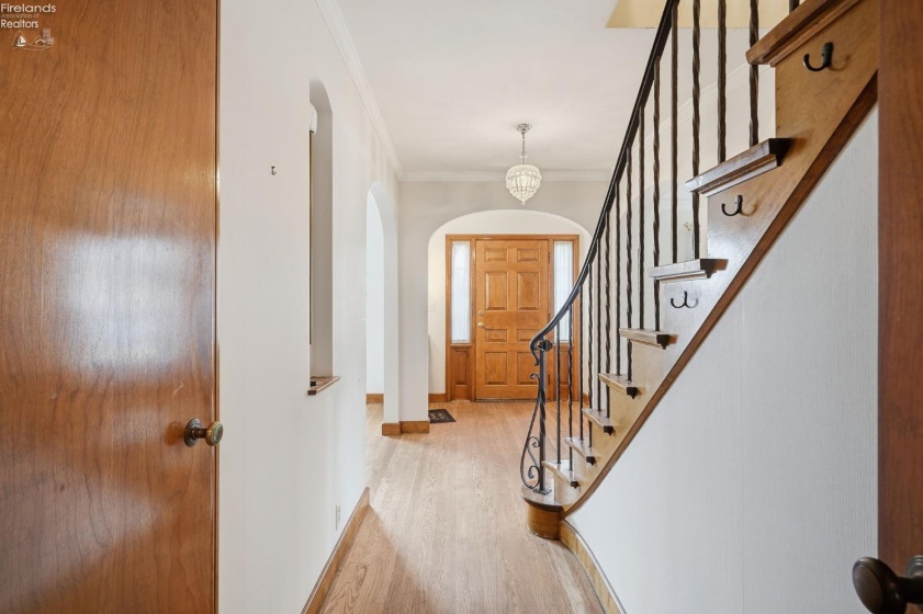733 Main Street, Fostoria, 44830, 4 Bedroom Bedrooms, ,2 BathroomBathrooms,Residential,For Sale,Main,20263732