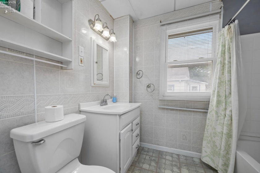 2407 Milan Road, Sandusky, 44870, 3 Bedroom Bedrooms, ,2 BathroomBathrooms,Residential,For Sale,Milan,20263787