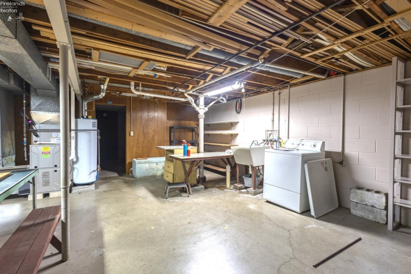 1311 Clinton Street, Sandusky, 44870, 3 Bedroom Bedrooms, ,1 BathroomBathrooms,Residential,For Sale,Clinton,20263810