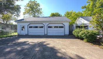 1311 Clinton Street, Sandusky, 44870, 3 Bedroom Bedrooms, ,1 BathroomBathrooms,Residential,For Sale,Clinton,20263810