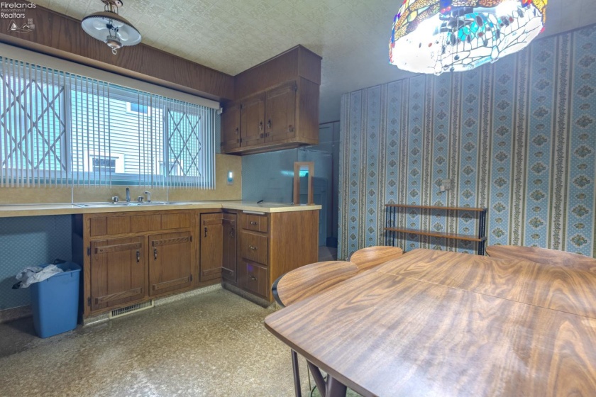 1311 Clinton Street, Sandusky, 44870, 3 Bedroom Bedrooms, ,1 BathroomBathrooms,Residential,For Sale,Clinton,20263810