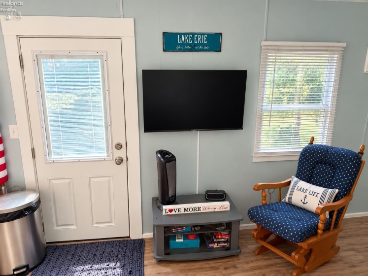 2045 Sand Road, Port Clinton, 43452, 2 Bedroom Bedrooms, ,1 BathroomBathrooms,Residential,For Sale,Sand,20263807