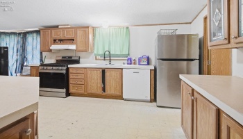 725 fifth Street, Fremont, 43420, 3 Bedroom Bedrooms, ,2 BathroomBathrooms,Residential,For Sale,fifth,20263584
