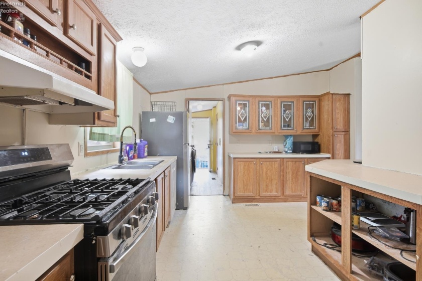 725 fifth Street, Fremont, 43420, 3 Bedroom Bedrooms, ,2 BathroomBathrooms,Residential,For Sale,fifth,20263584