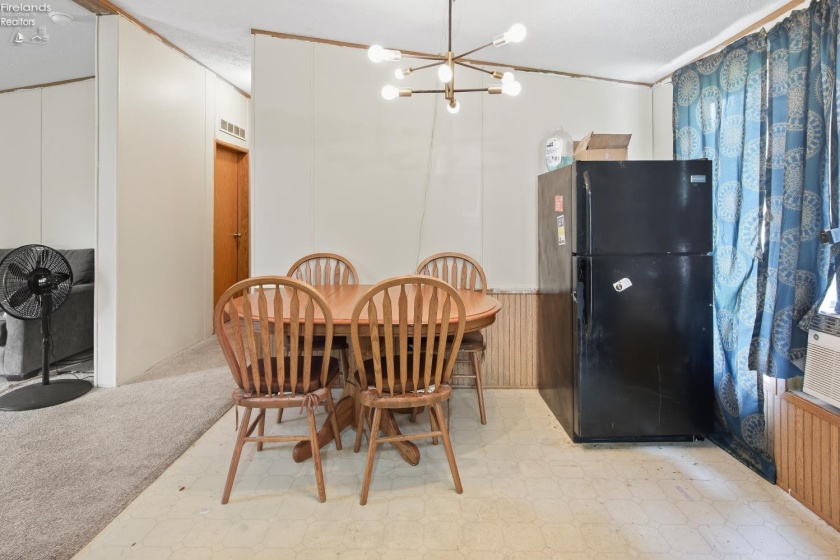 725 fifth Street, Fremont, 43420, 3 Bedroom Bedrooms, ,2 BathroomBathrooms,Residential,For Sale,fifth,20263584