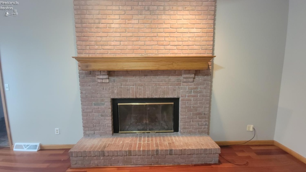33 Ponds Side Drive, Fremont, 43420, 5 Bedroom Bedrooms, ,4 BathroomBathrooms,Residential,For Sale,Ponds Side,20263749