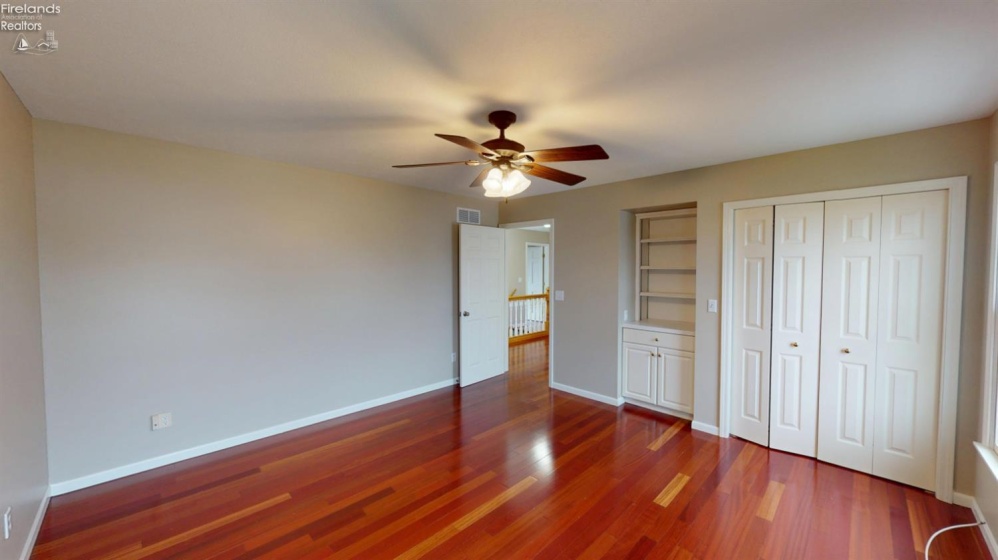 33 Ponds Side Drive, Fremont, 43420, 5 Bedroom Bedrooms, ,4 BathroomBathrooms,Residential,For Sale,Ponds Side,20263749