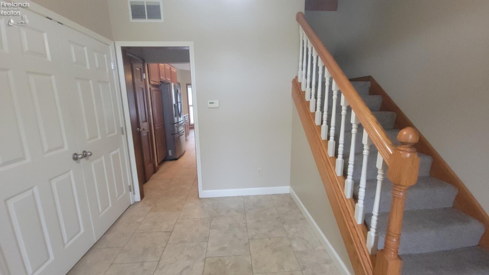 33 Ponds Side Drive, Fremont, 43420, 5 Bedroom Bedrooms, ,4 BathroomBathrooms,Residential,For Sale,Ponds Side,20263749