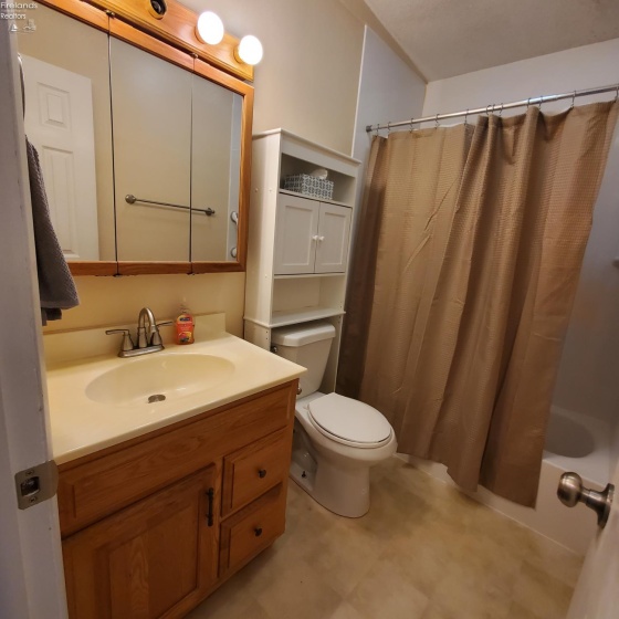 408 Ontario Street, Huron, 44839, 4 Bedroom Bedrooms, ,1 BathroomBathrooms,Residential,For Sale,Ontario,20263825