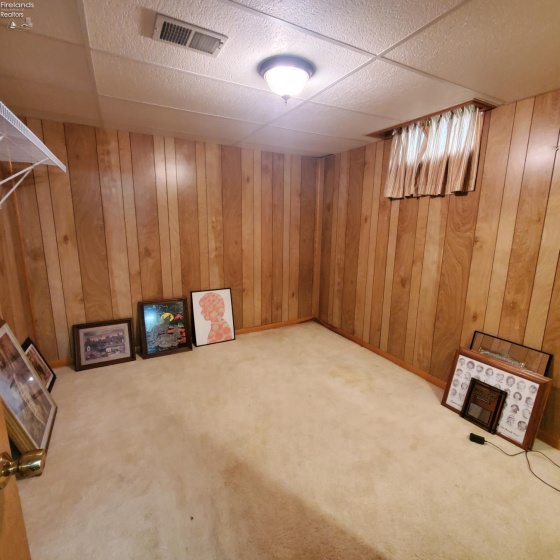 408 Ontario Street, Huron, 44839, 4 Bedroom Bedrooms, ,1 BathroomBathrooms,Residential,For Sale,Ontario,20263825