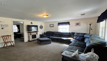4972 Fremont Road, Port Clinton, 43452, 3 Bedroom Bedrooms, ,2 BathroomBathrooms,Residential,For Sale,Fremont,20263779