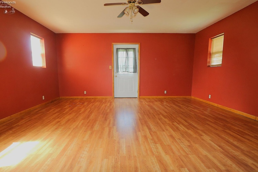 19 Greenwich Milan Town Line, North Fairfield, 44855, 4 Bedroom Bedrooms, ,2 BathroomBathrooms,Residential,For Sale,Greenwich Milan Town Line,20263706