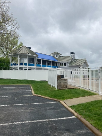 87 Marina Point, Sandusky, 44870, 3 Bedroom Bedrooms, ,2 BathroomBathrooms,Residential,For Sale,Marina Point,20263803