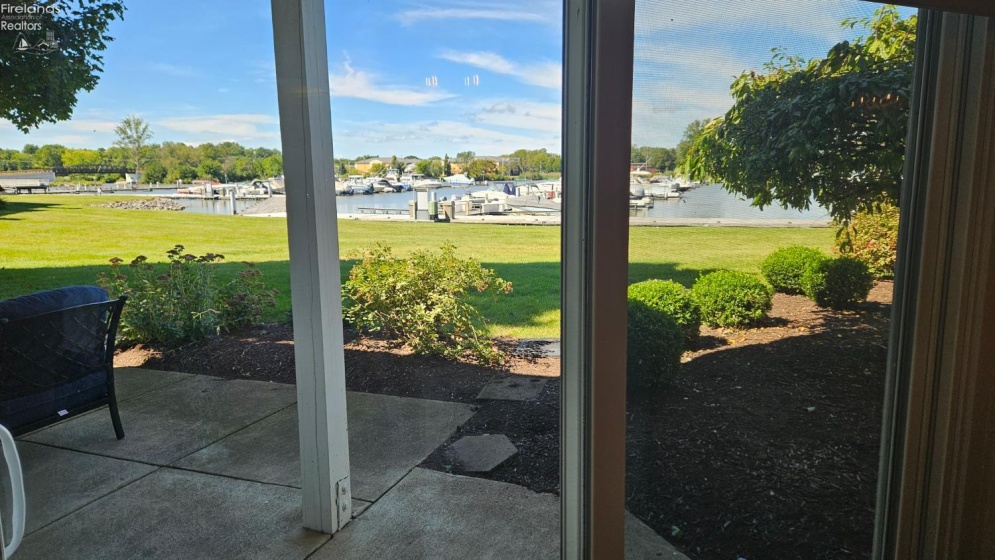 87 Marina Point, Sandusky, 44870, 3 Bedroom Bedrooms, ,2 BathroomBathrooms,Residential,For Sale,Marina Point,20263803