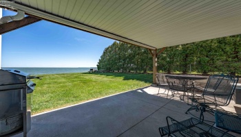 348 Toledo Avenue, Put-In-Bay, 43456, 1 Bedroom Bedrooms, ,1 BathroomBathrooms,Residential,For Sale,Toledo,20263791