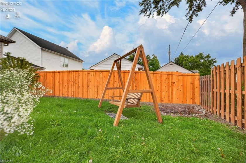 612 Bayberry Road, Lorain, 44053, 3 Bedroom Bedrooms, ,3 BathroomBathrooms,Residential,For Sale,Bayberry,20263834