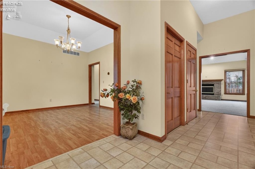 612 Bayberry Road, Lorain, 44053, 3 Bedroom Bedrooms, ,3 BathroomBathrooms,Residential,For Sale,Bayberry,20263834