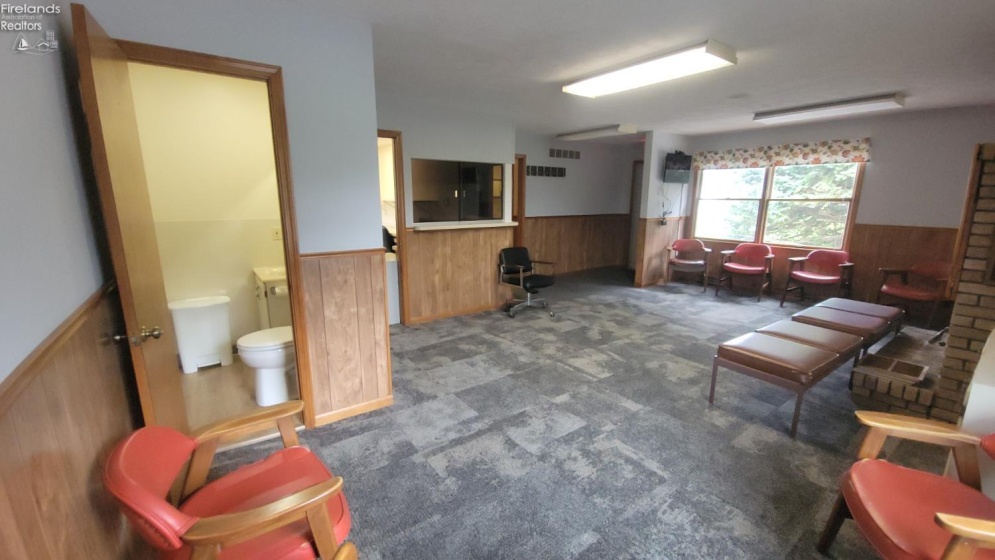2539 Hayes Avenue, Fremont, 43420, ,Commercial,For Sale,Hayes,20263821