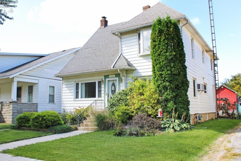 112 Hayes Avenue, Port Clinton, 43452, 3 Bedroom Bedrooms, ,2 BathroomBathrooms,Residential,For Sale,Hayes,20263763
