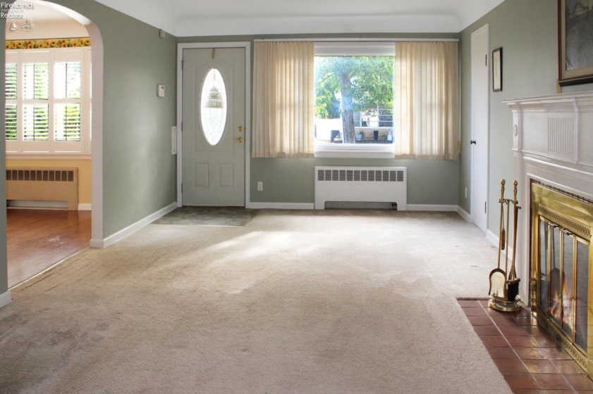 112 Hayes Avenue, Port Clinton, 43452, 3 Bedroom Bedrooms, ,2 BathroomBathrooms,Residential,For Sale,Hayes,20263763