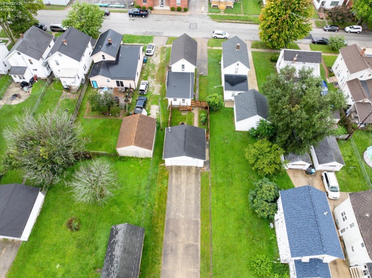 327 Jackson Street, Fremont, 43420, 2 Bedroom Bedrooms, ,1 BathroomBathrooms,Residential,For Sale,Jackson,20263767