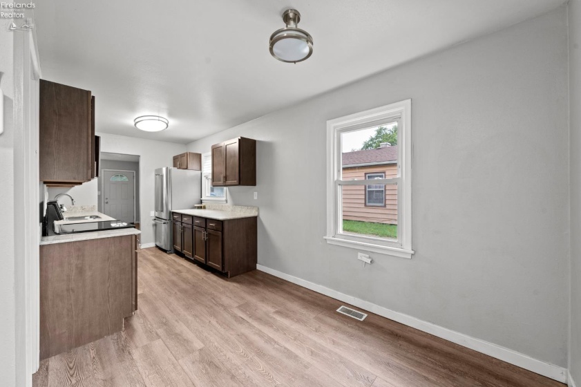 1226 Larchmont, Sandusky, 44870, 3 Bedroom Bedrooms, ,1 BathroomBathrooms,Residential,For Sale,Larchmont,20263630