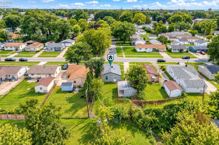 1226 Larchmont, Sandusky, 44870, 3 Bedroom Bedrooms, ,1 BathroomBathrooms,Residential,For Sale,Larchmont,20263630