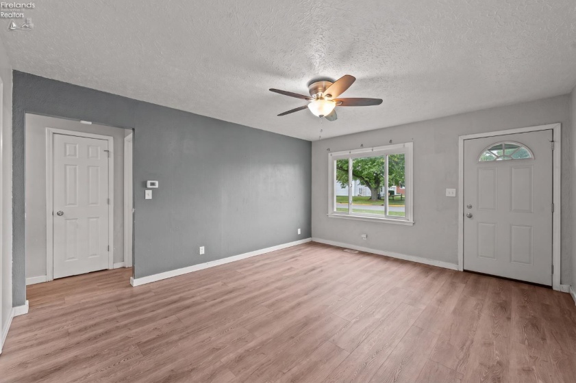 1226 Larchmont, Sandusky, 44870, 3 Bedroom Bedrooms, ,1 BathroomBathrooms,Residential,For Sale,Larchmont,20263630