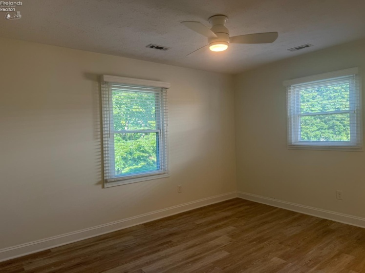 2188 Carriage Lane, Port Clinton, 43452, 2 Bedroom Bedrooms, ,2 BathroomBathrooms,Residential,For Sale,Carriage,20263829