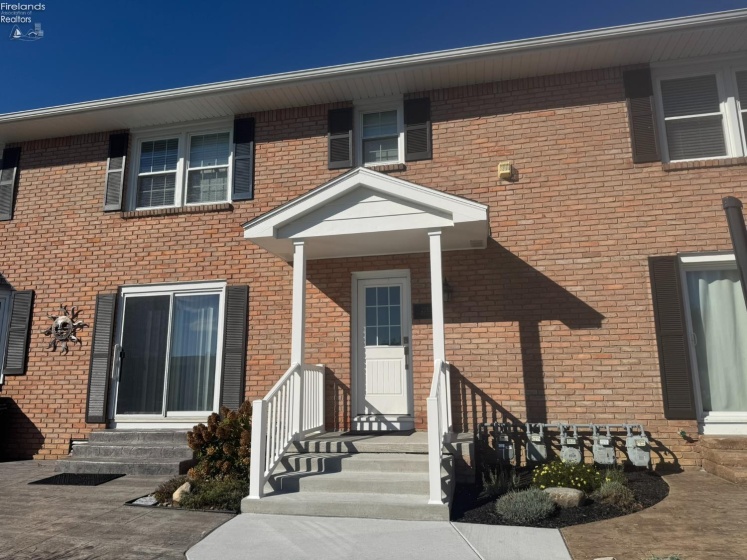 2188 Carriage Lane, Port Clinton, 43452, 2 Bedroom Bedrooms, ,2 BathroomBathrooms,Residential,For Sale,Carriage,20263829