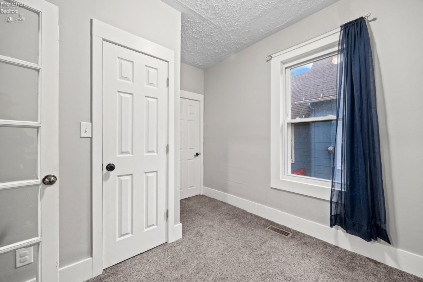 1533 Clinton Street, Sandusky, 44870, 4 Bedroom Bedrooms, ,2 BathroomBathrooms,Residential,For Sale,Clinton,20263786