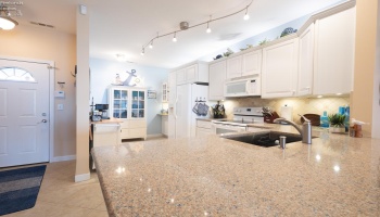 2804 Whispering Shores Drive, Vermilion, 44089, 2 Bedroom Bedrooms, ,2 BathroomBathrooms,Residential,For Sale,Whispering Shores,20263837