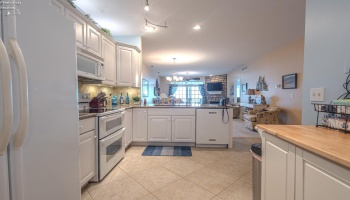 2804 Whispering Shores Drive, Vermilion, 44089, 2 Bedroom Bedrooms, ,2 BathroomBathrooms,Residential,For Sale,Whispering Shores,20263837