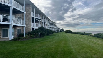 2804 Whispering Shores Drive, Vermilion, 44089, 2 Bedroom Bedrooms, ,2 BathroomBathrooms,Residential,For Sale,Whispering Shores,20263837