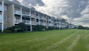 2804 Whispering Shores Drive, Vermilion, 44089, 2 Bedroom Bedrooms, ,2 BathroomBathrooms,Residential,For Sale,Whispering Shores,20263837