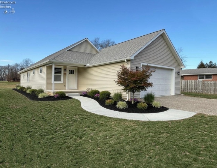 91 Elwood Street, Tiffin, 44883, 3 Bedroom Bedrooms, ,2 BathroomBathrooms,Residential,For Sale,Elwood,20263854