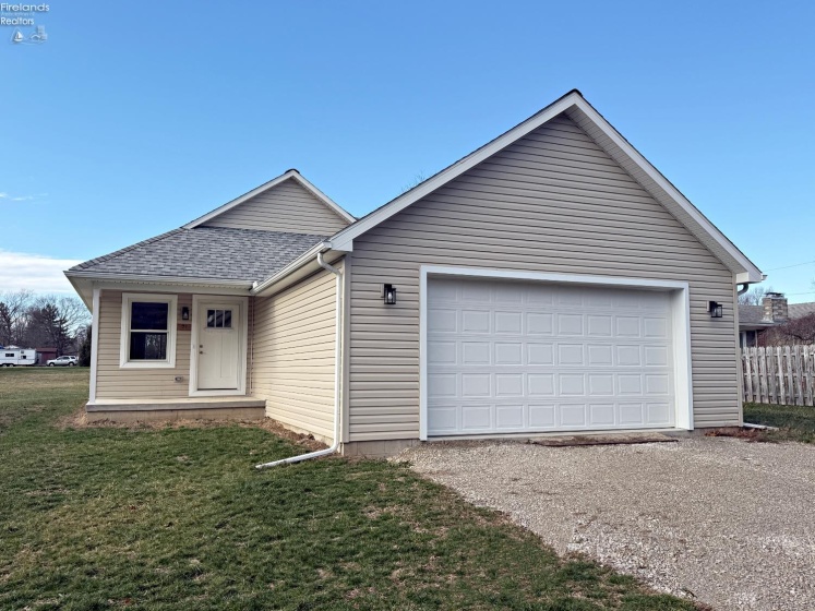 91 Elwood Street, Tiffin, 44883, 3 Bedroom Bedrooms, ,2 BathroomBathrooms,Residential,For Sale,Elwood,20263854