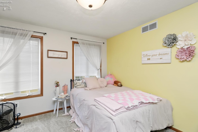 602 Linden Lane, Willard, 44890, 4 Bedroom Bedrooms, ,3 BathroomBathrooms,Residential,For Sale,Linden,20263847