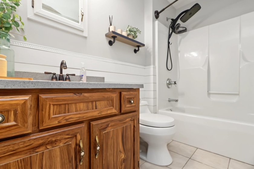602 Linden Lane, Willard, 44890, 4 Bedroom Bedrooms, ,3 BathroomBathrooms,Residential,For Sale,Linden,20263847