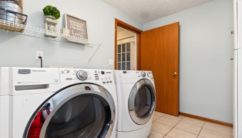 602 Linden Lane, Willard, 44890, 4 Bedroom Bedrooms, ,3 BathroomBathrooms,Residential,For Sale,Linden,20263847