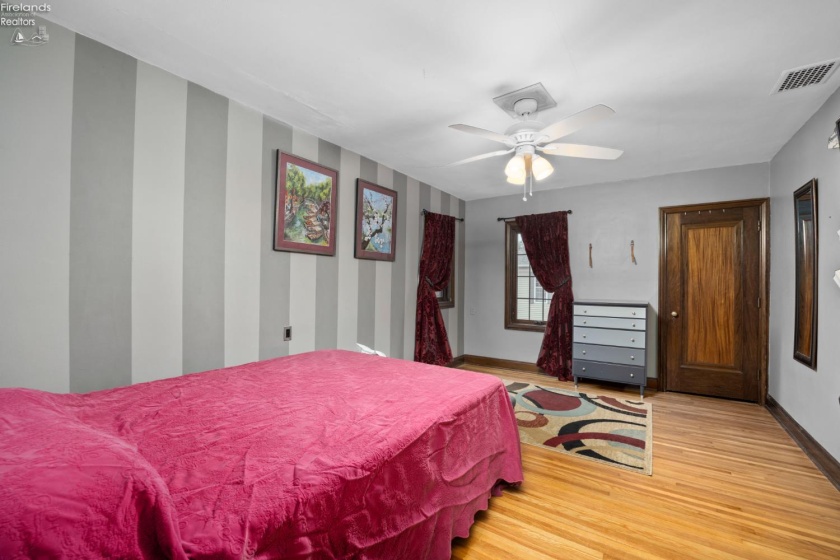 240 Water Street, Oak Harbor, 43449, 3 Bedroom Bedrooms, ,3 BathroomBathrooms,Residential,For Sale,Water,20263741