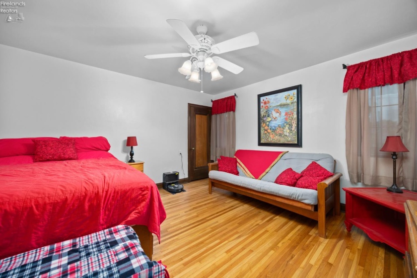 240 Water Street, Oak Harbor, 43449, 3 Bedroom Bedrooms, ,3 BathroomBathrooms,Residential,For Sale,Water,20263741