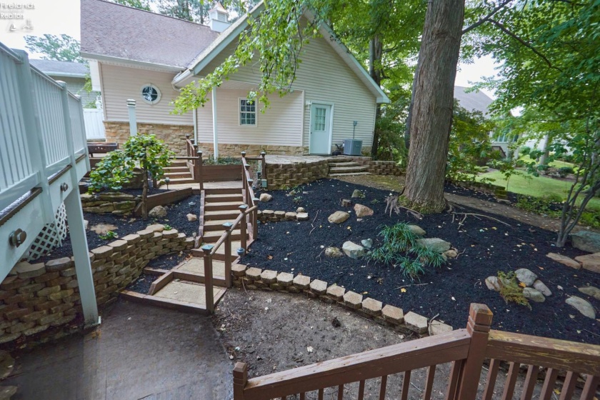 304 Riverside, Huron, 44839, 3 Bedroom Bedrooms, ,4 BathroomBathrooms,Residential,For Sale,Riverside,20263802