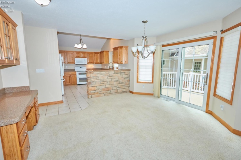304 Riverside, Huron, 44839, 3 Bedroom Bedrooms, ,4 BathroomBathrooms,Residential,For Sale,Riverside,20263802