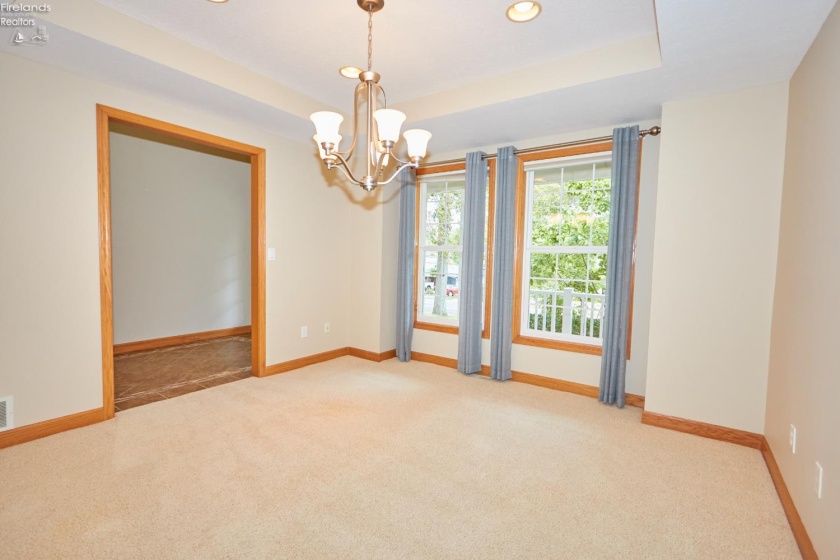 304 Riverside, Huron, 44839, 3 Bedroom Bedrooms, ,4 BathroomBathrooms,Residential,For Sale,Riverside,20263802