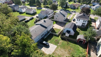 411 4th Street, Port Clinton, 43452, 3 Bedroom Bedrooms, ,2 BathroomBathrooms,Residential,For Sale,4th,20263688