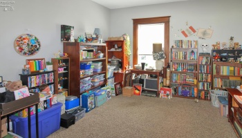 411 4th Street, Port Clinton, 43452, 3 Bedroom Bedrooms, ,2 BathroomBathrooms,Residential,For Sale,4th,20263688